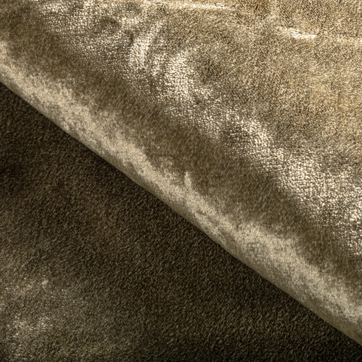 Kravet PLUSH NOVA GOLD Upholstery Fabric