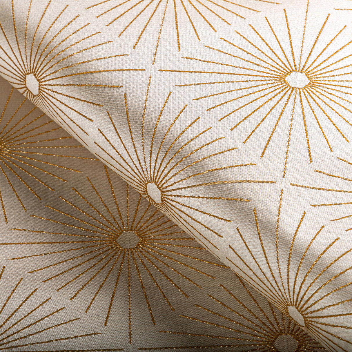 Kravet DESIGN 36751 416 Upholstery Fabric