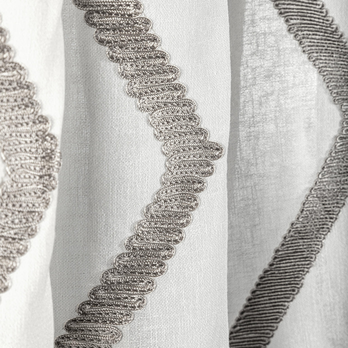 Kravet RIBBON POINT PLATINUM Drapery Fabric