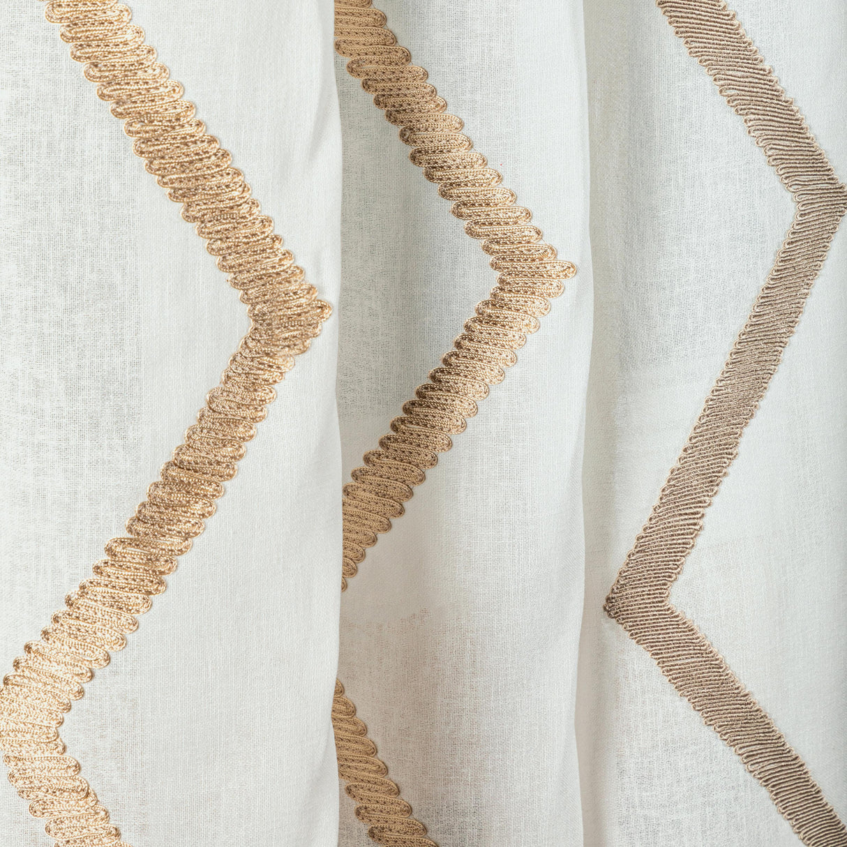 Kravet RIBBON POINT CHAMPAGNE Drapery Fabric