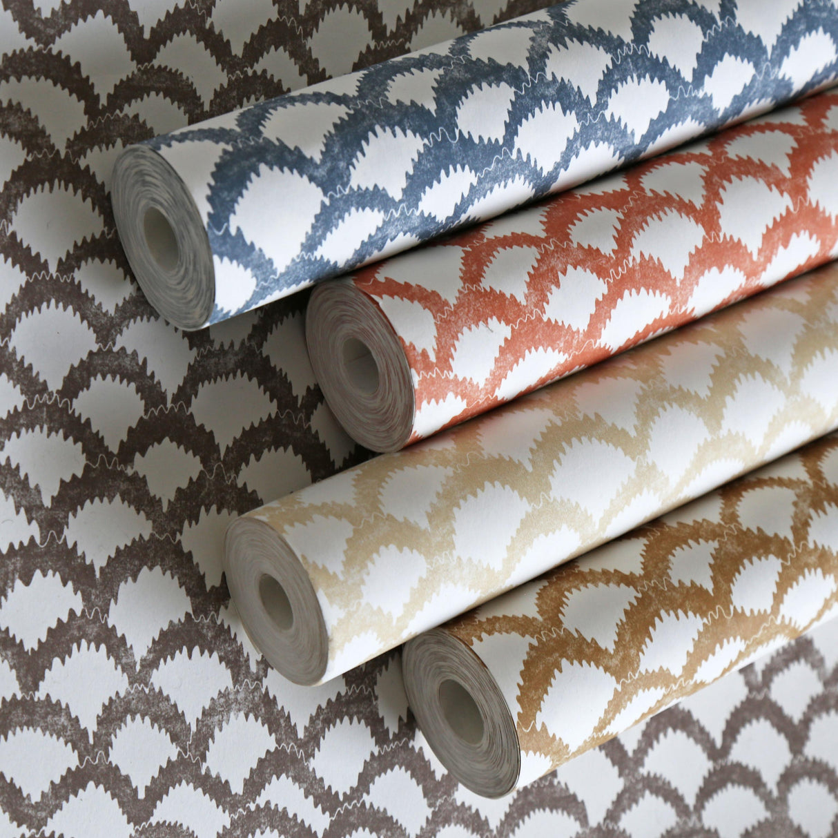 Lee Jofa ROCHE WP OCHRE Wallpaper