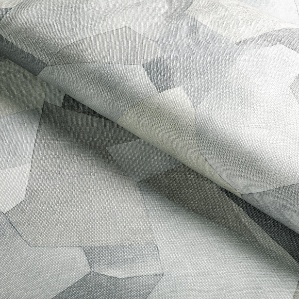 Kravet TAVORO PLATINUM Fabric