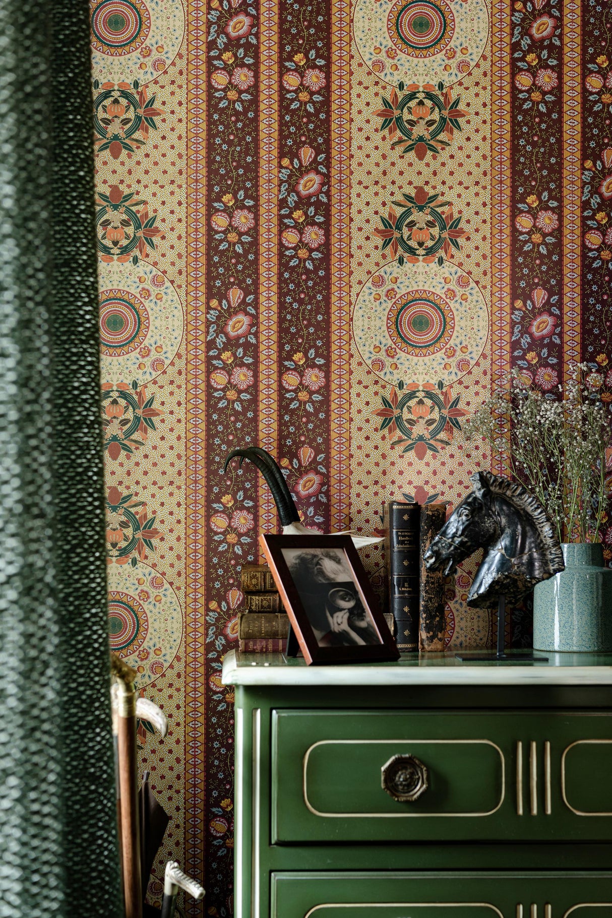 MindTheGap ERBSTCK Burgunder TYROL Wallpaper