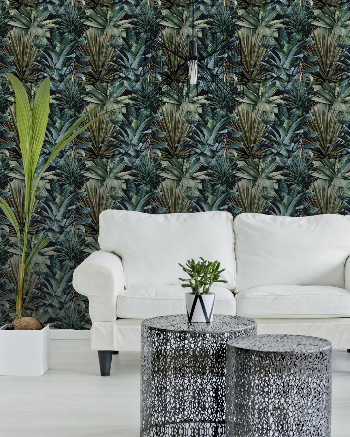 MindTheGap LUSH SUCCULENTS The Rediscovered Paradise Wallpaper