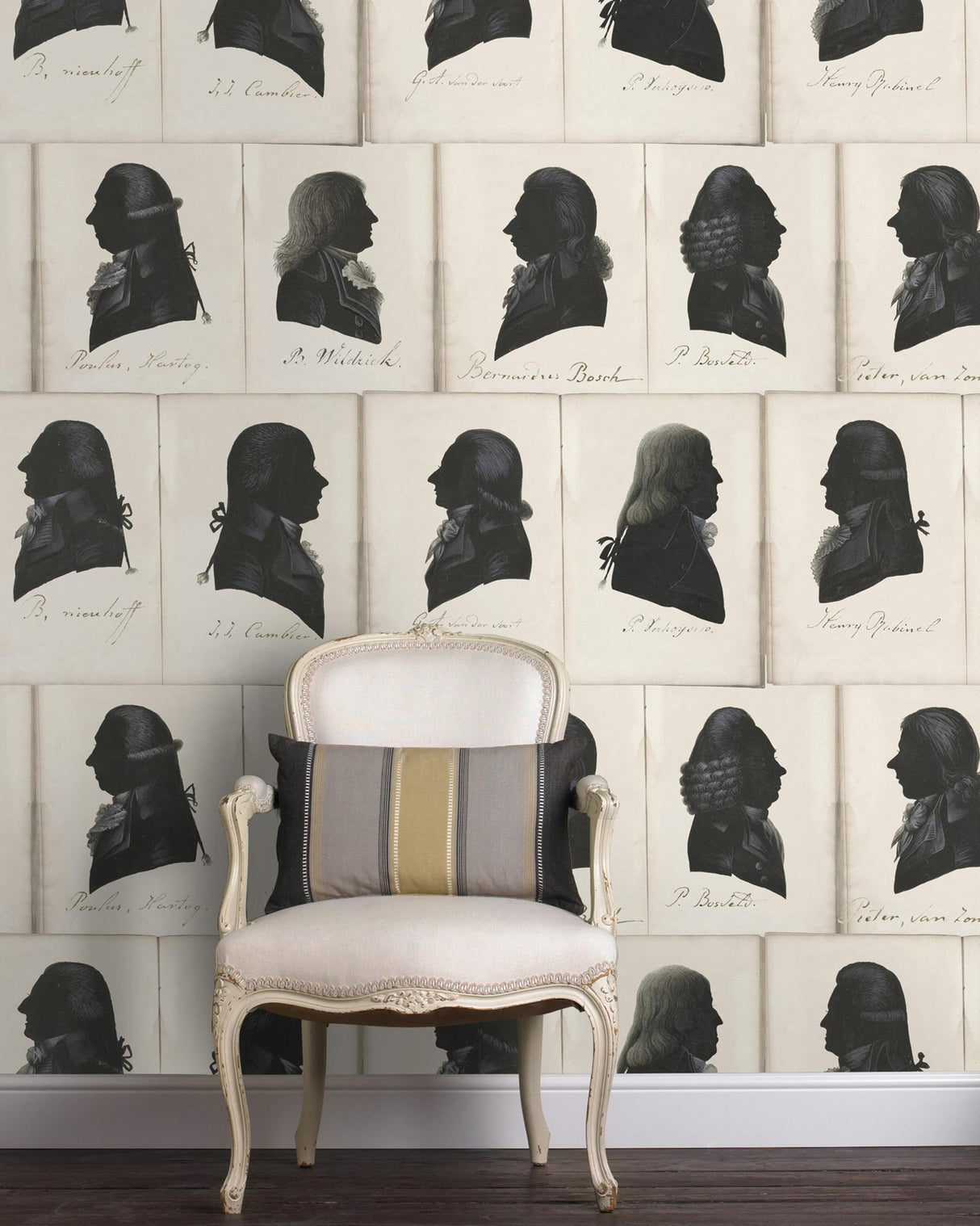 MindTheGap DUTCH PORTRAITS Dutch Blauw Wallpaper