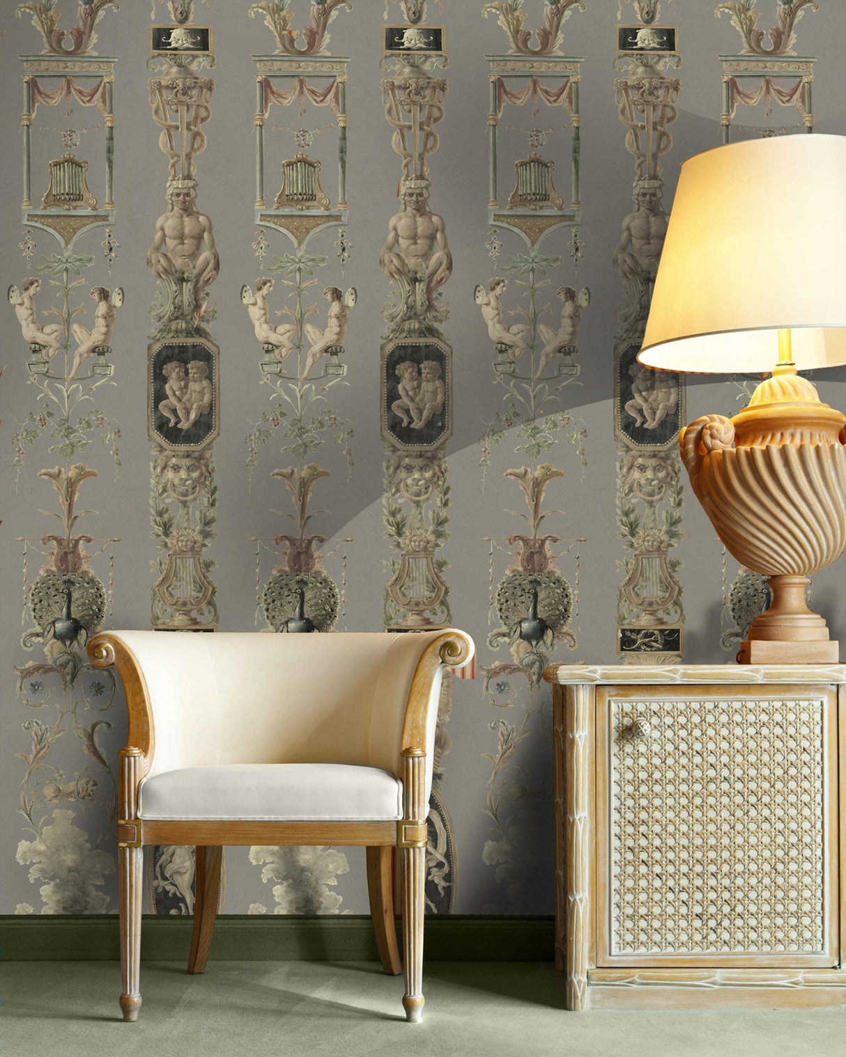 MindTheGap PILASTERS GREY The World of Antiquity Wallpaper