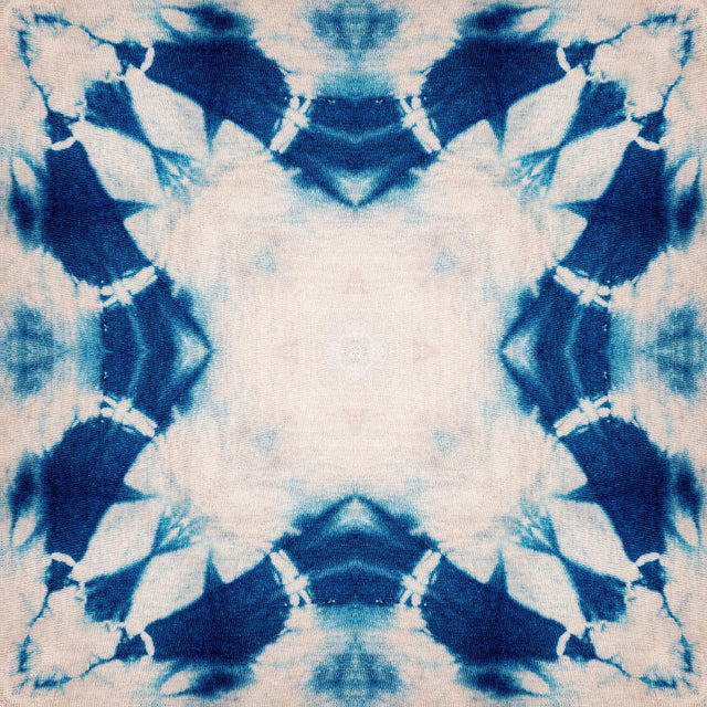 MindTheGap SHIBORI FLOWER Fabric Obssesion Wallpaper