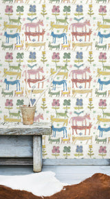 MindTheGap STACKED ANIMALS Sugarboo Wallpaper