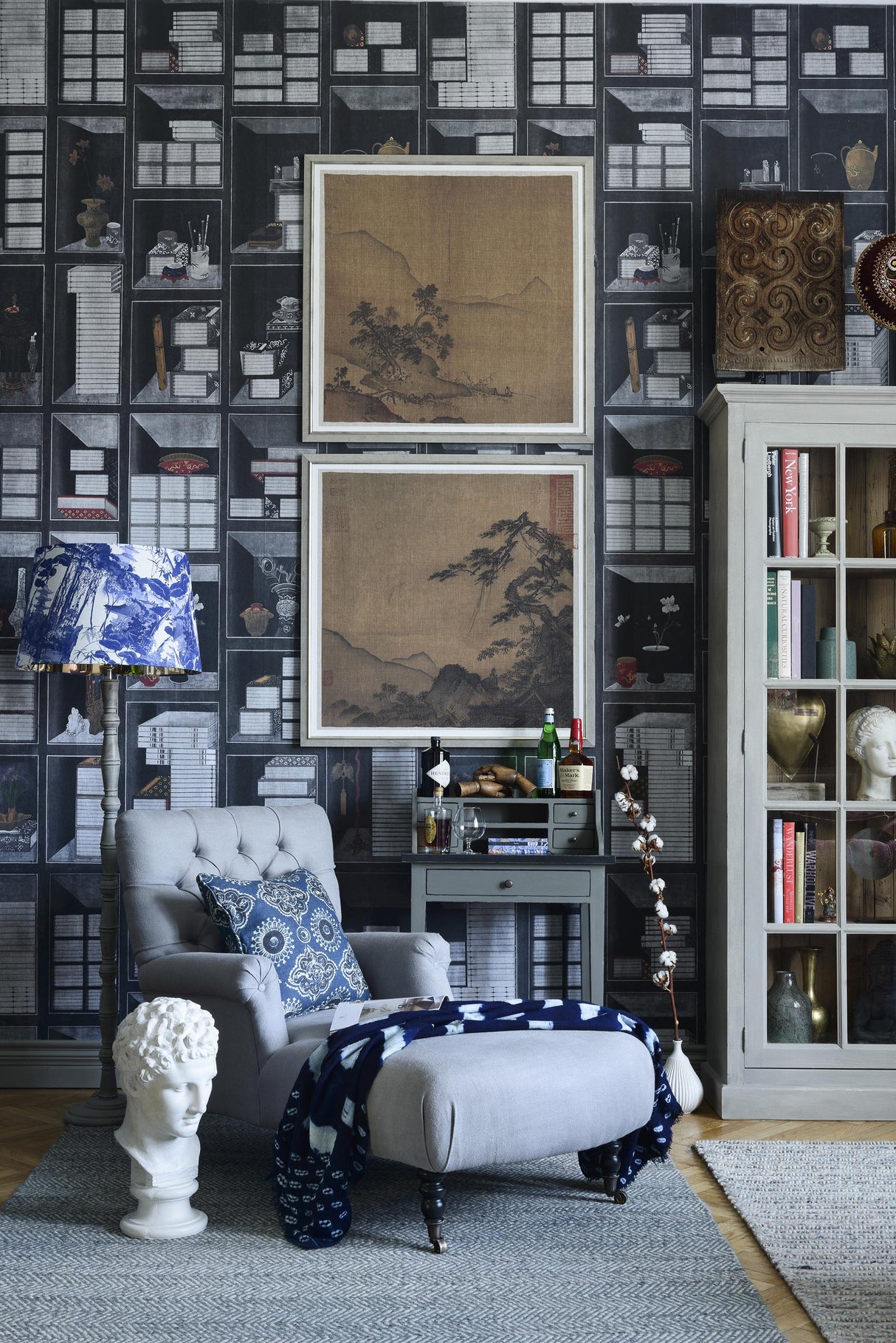 MindTheGap KOREAN LIBRARY THE GENTLEMEN'S CORNER Wallpaper
