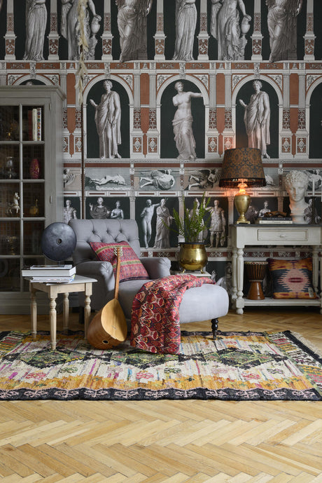 MindTheGap STATUES ANTIQUE Taupe LE MANOIR Wallpaper