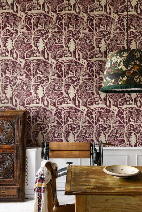MindTheGap THE ENCHANTED WOODLAND TRANSYLVANIAN ROOTS Wallpaper