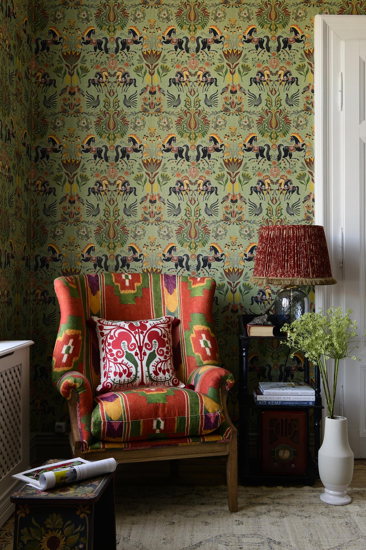 MindTheGap THE FOLK PARADE TRANSYLVANIAN ROOTS Wallpaper