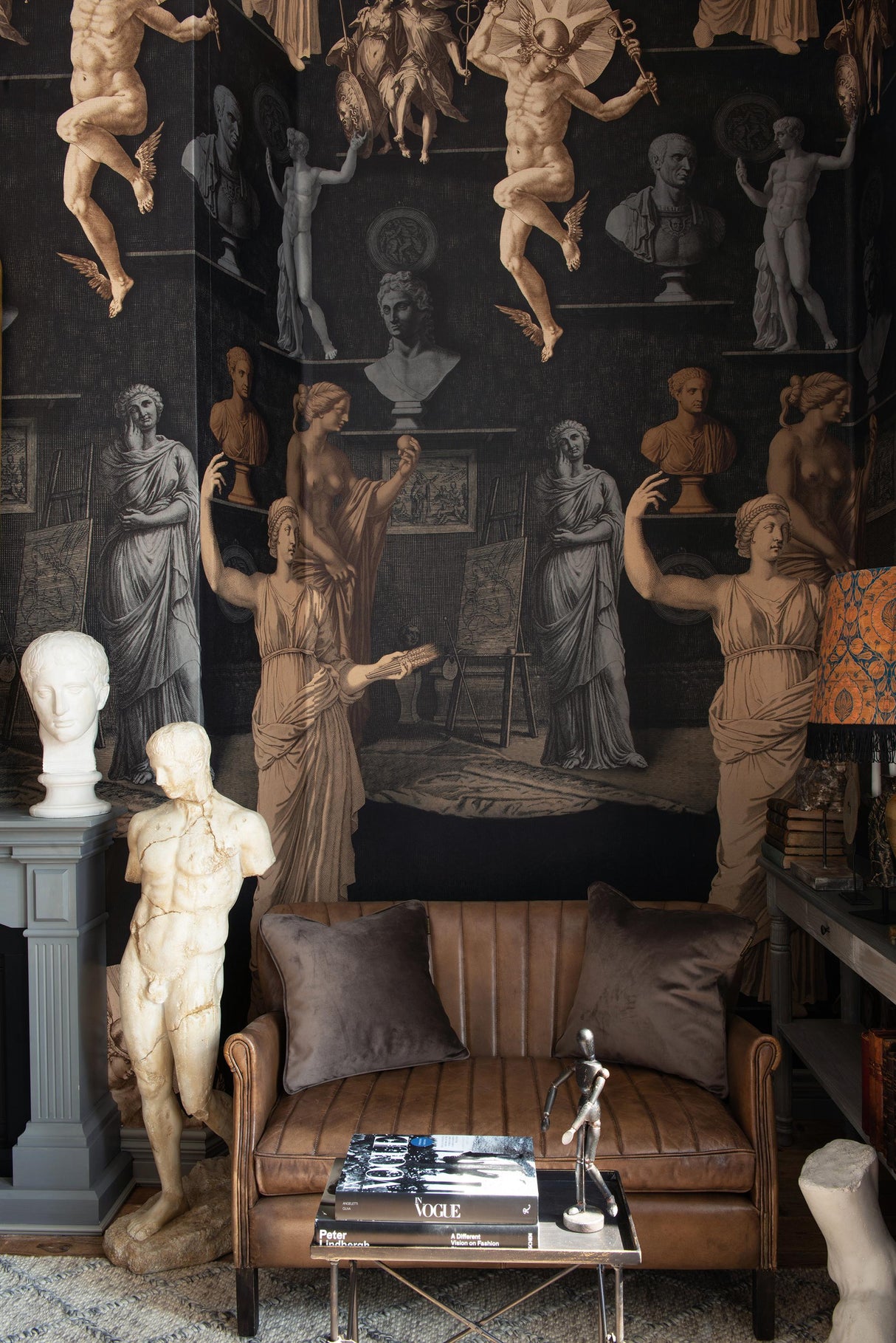 MindTheGap STATUARY CHAMBER The Artist's House Wallpaper