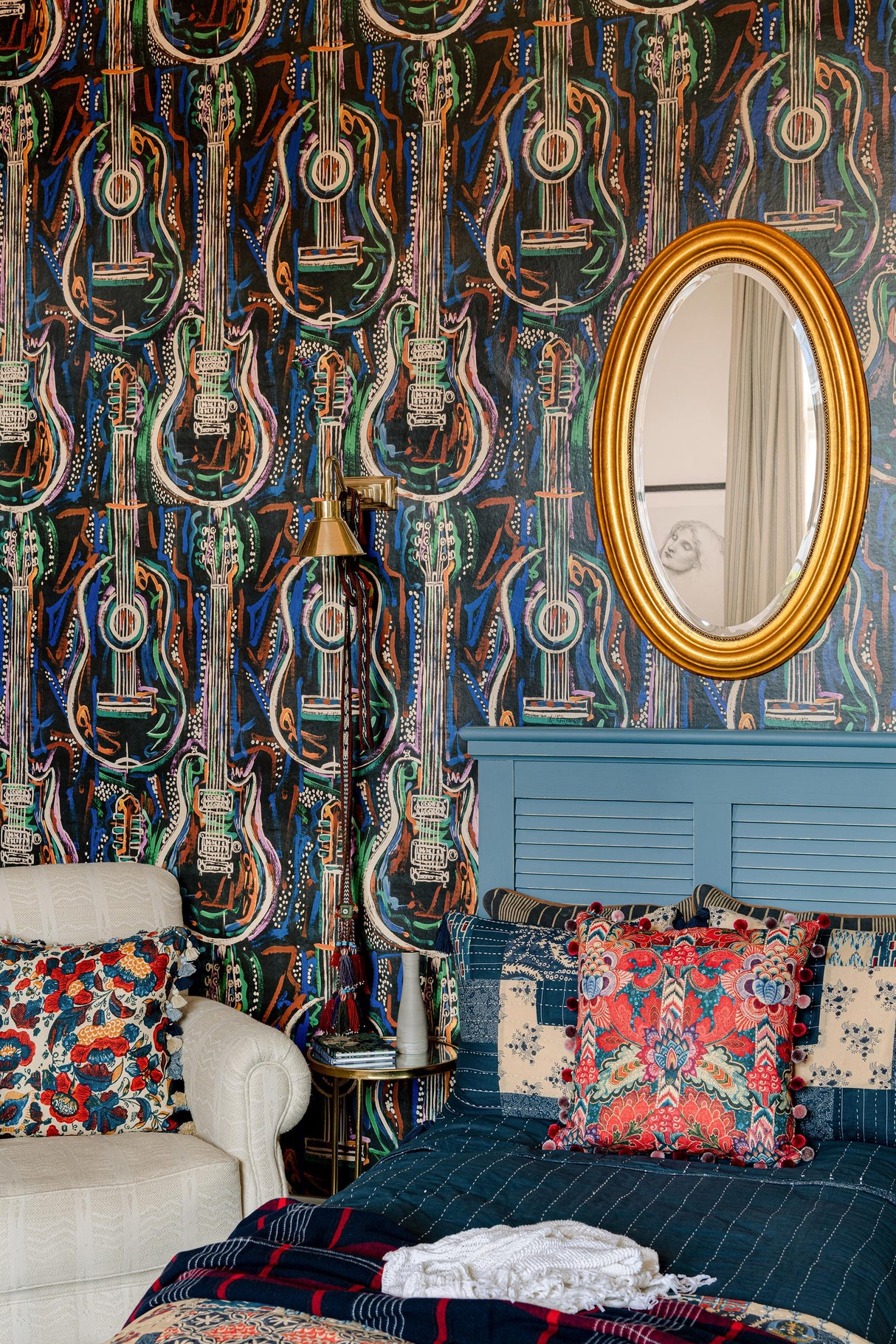 MindTheGap HARMONY Dark WOODSTOCK Wallpaper