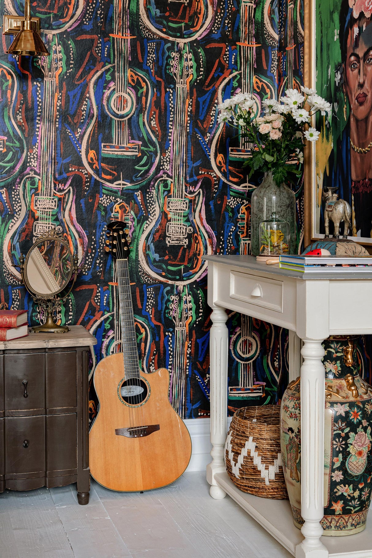 MindTheGap HARMONY Dark WOODSTOCK Wallpaper