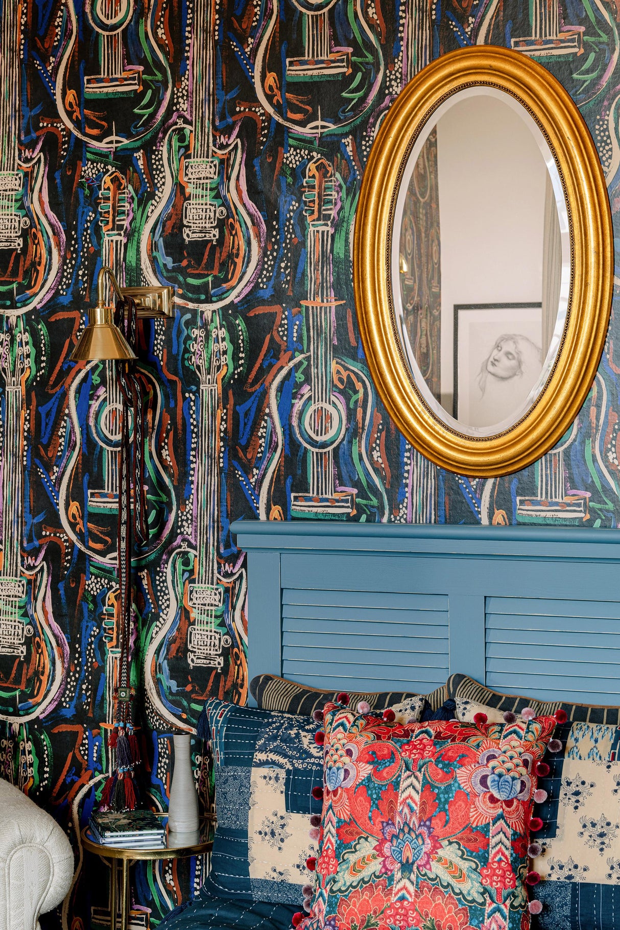 MindTheGap HARMONY Dark WOODSTOCK Wallpaper