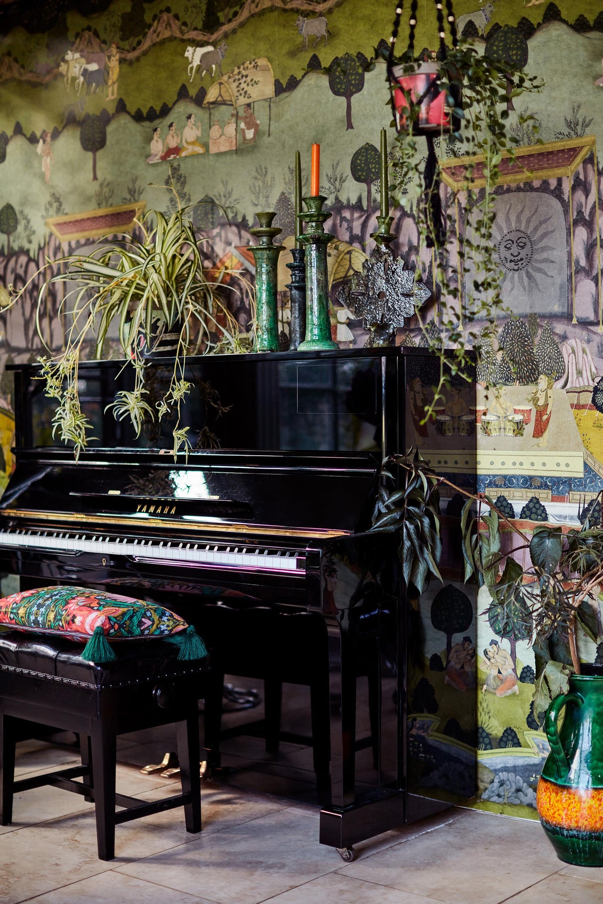 MindTheGap PEACE AND MUSIC WOODSTOCK Wallpaper