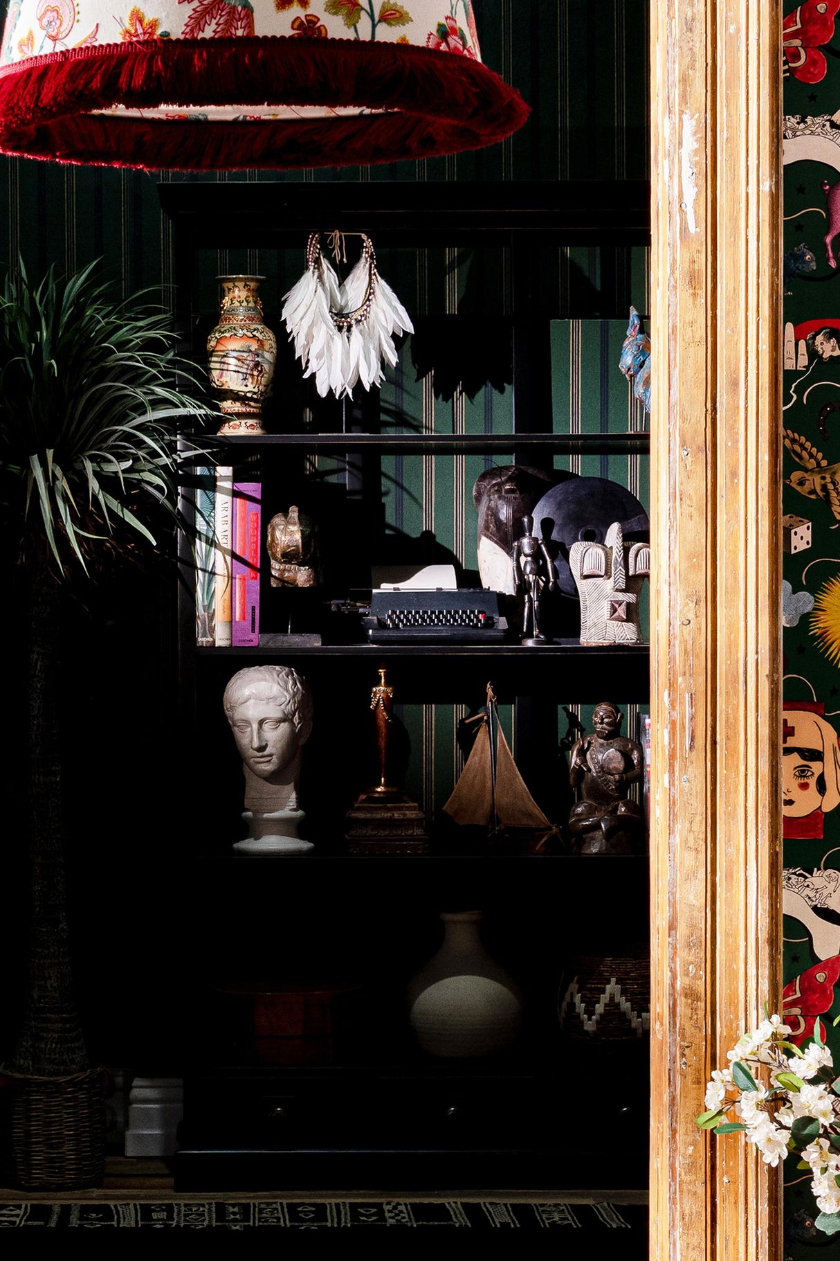 MindTheGap OREGON Evergreen WOODSTOCK Wallpaper