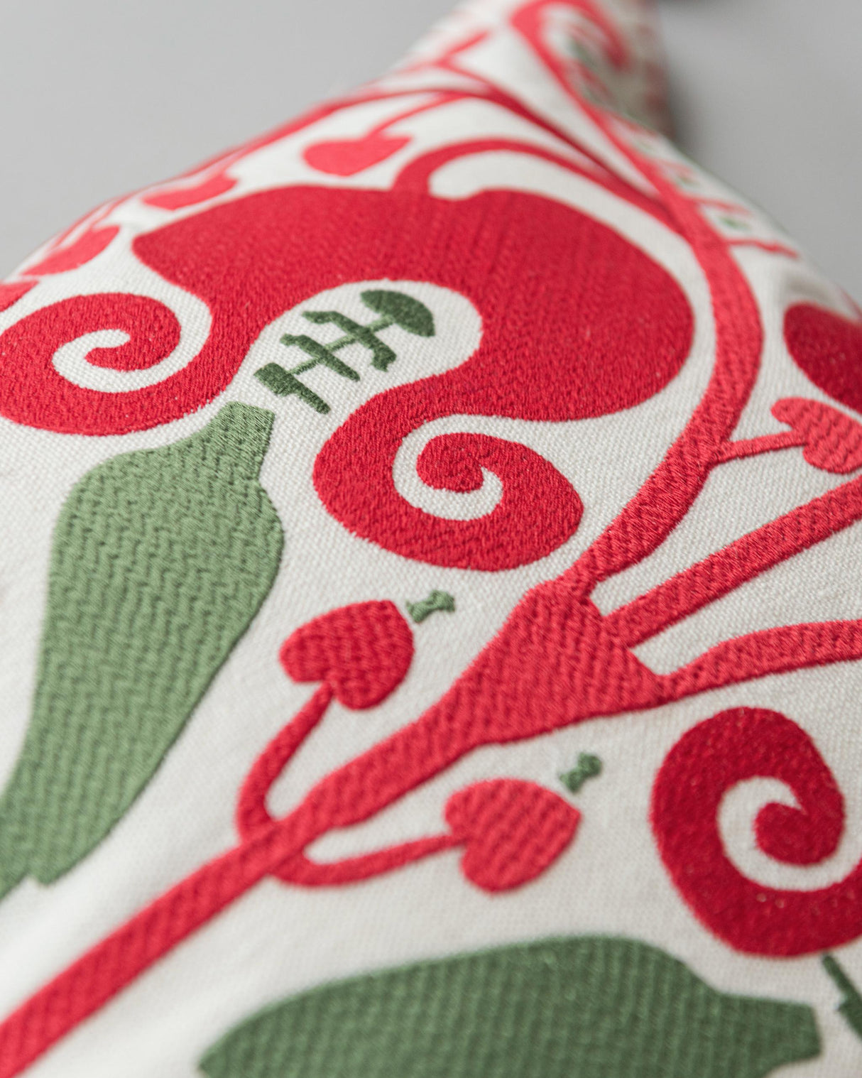 MindTheGap TRANSYLVANIAN SUZANI Cushions Pillow