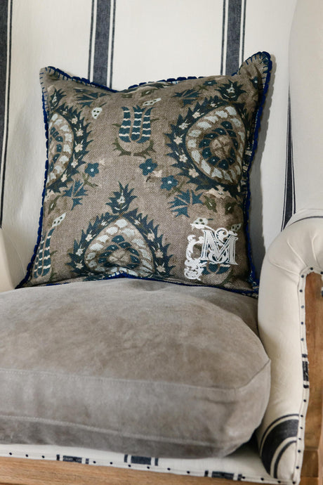 MindTheGap FLOURISH Cushions Pillow