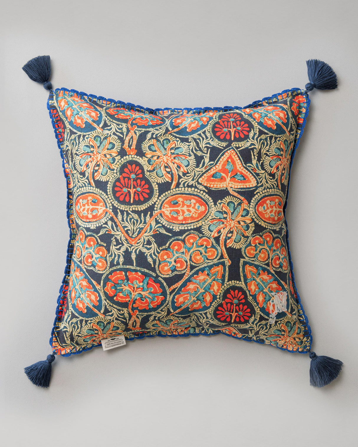 MindTheGap HEIRLOOM Cushions Pillow