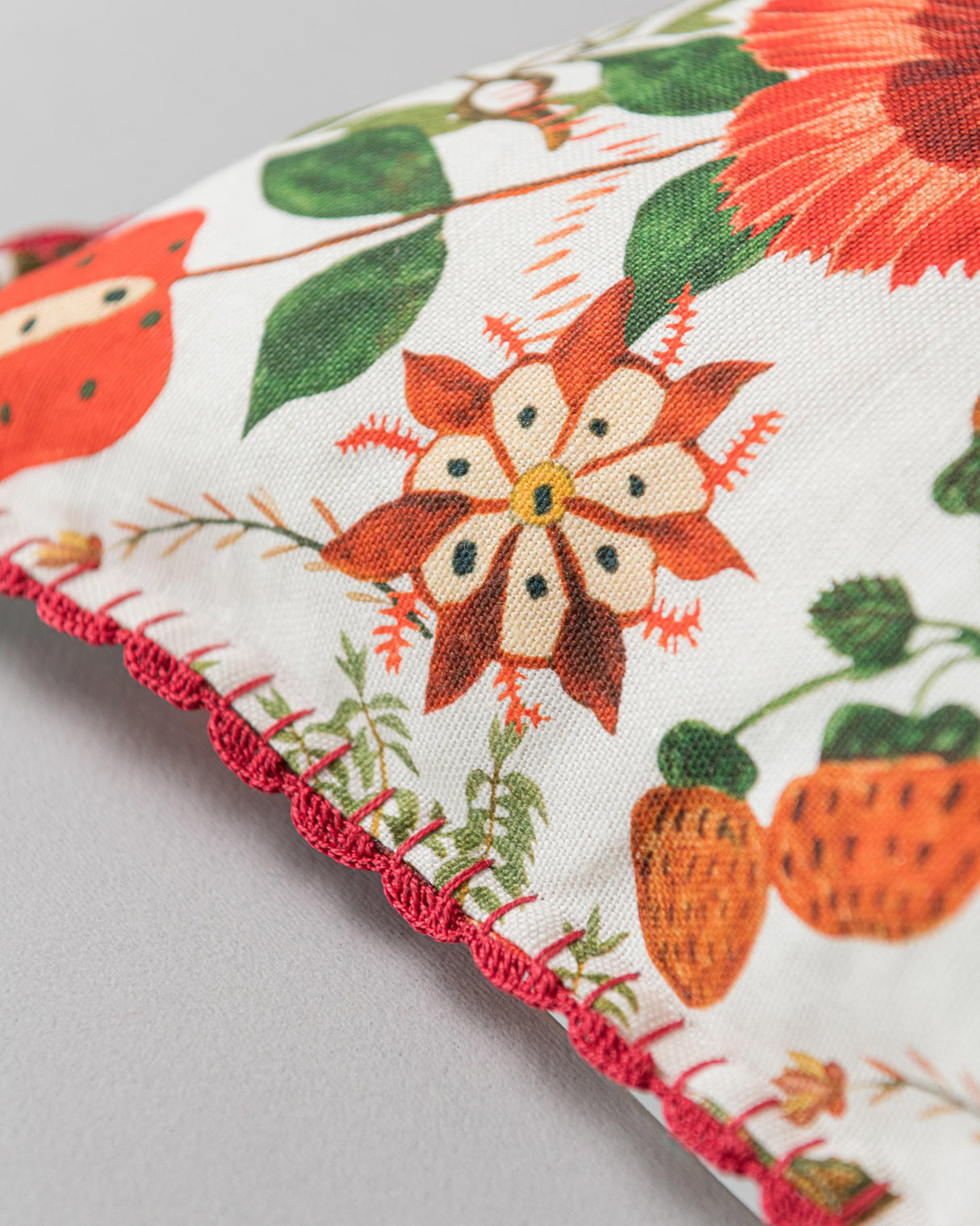 MindTheGap SZEKELY Cushions Pillow