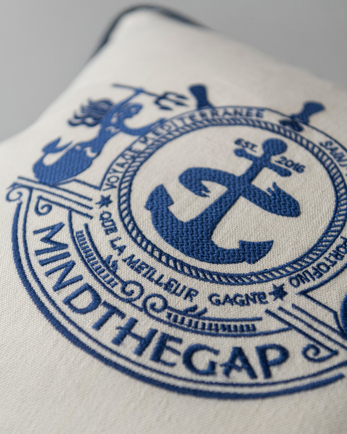 MindTheGap VOYAGE Cushions Pillow