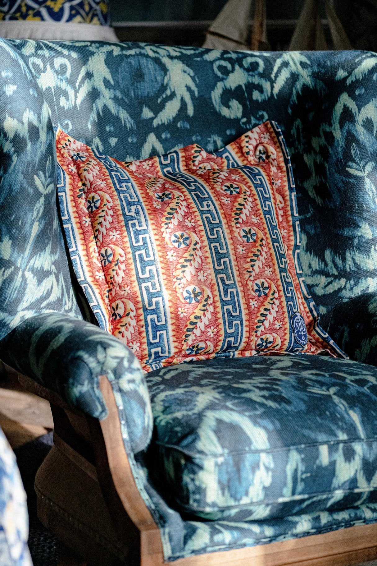 MindTheGap SAMOTHRAKI Cushions Pillow