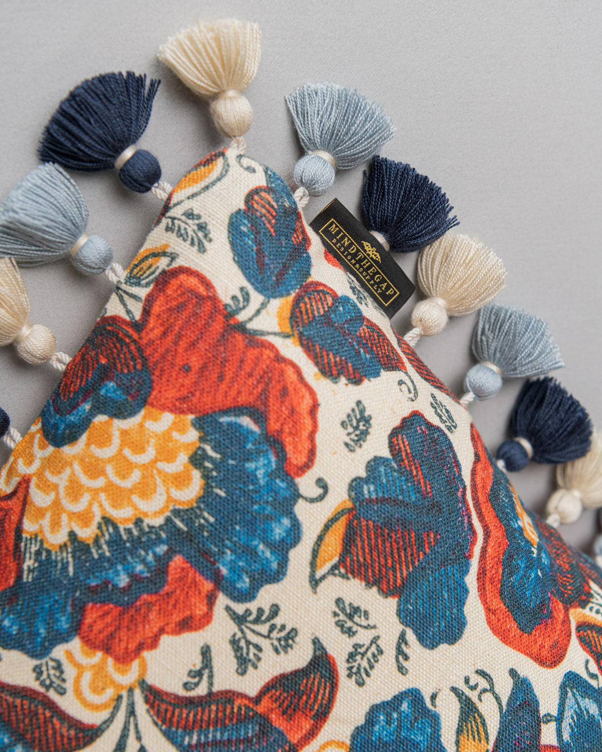 MindTheGap REMONDINI FLORAL Cushions Pillow