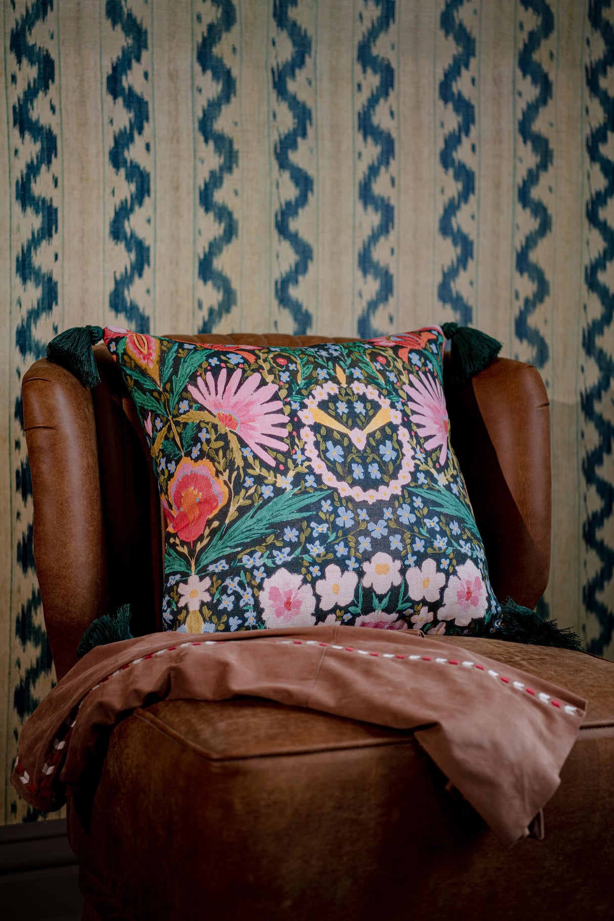 MindTheGap SUSIE Q Cushions Pillow