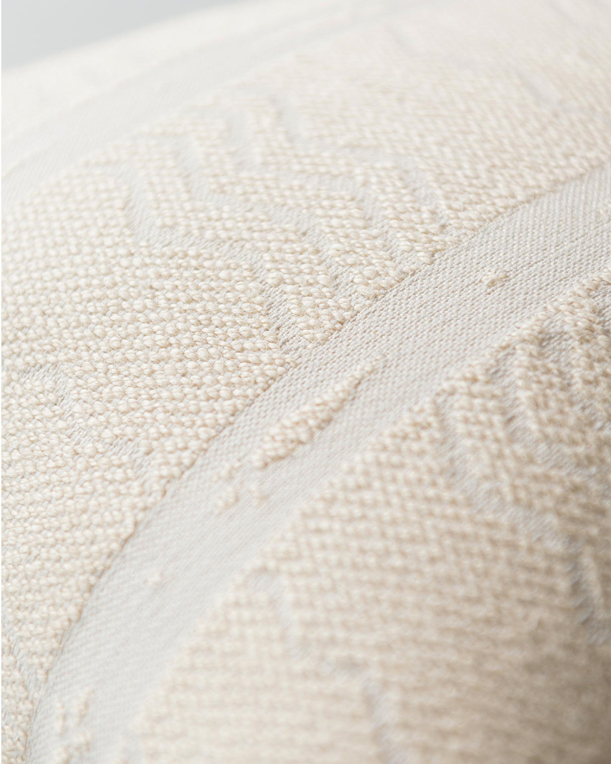 MindTheGap WHITE LAKE Jacquard Cushions Pillow