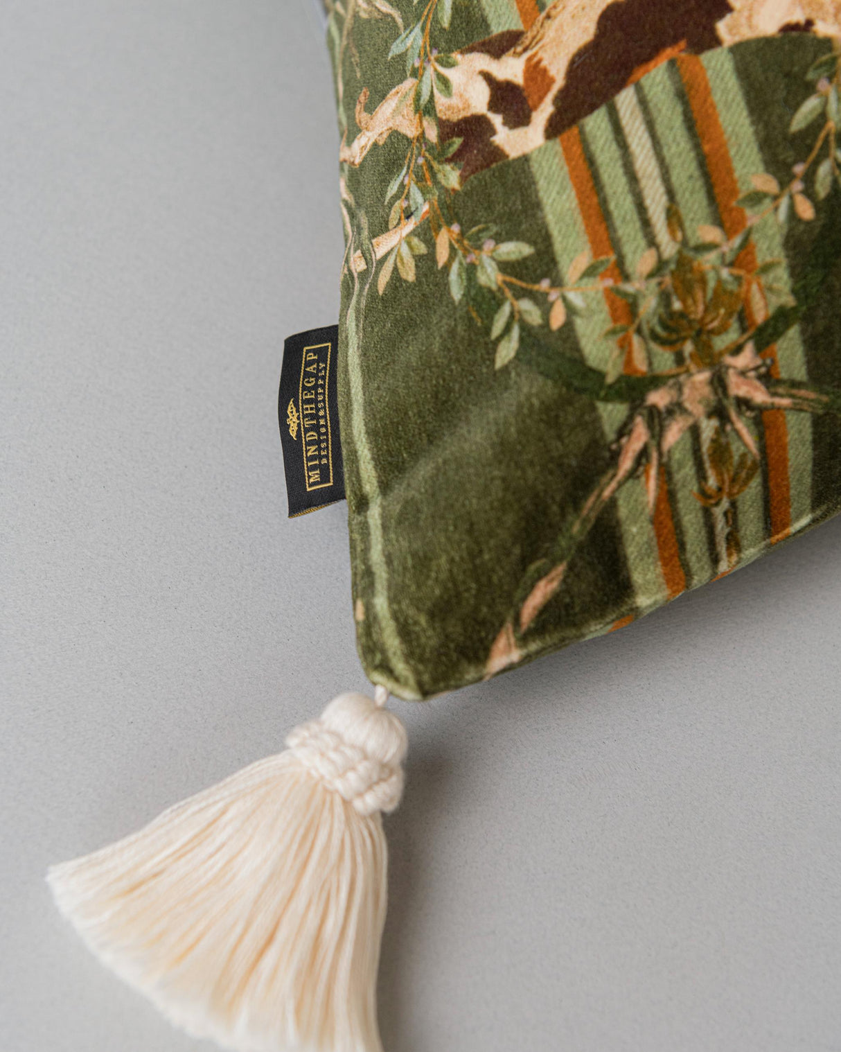 MindTheGap MOUNTAIN DOGS Cypress Green Cushions Pillow