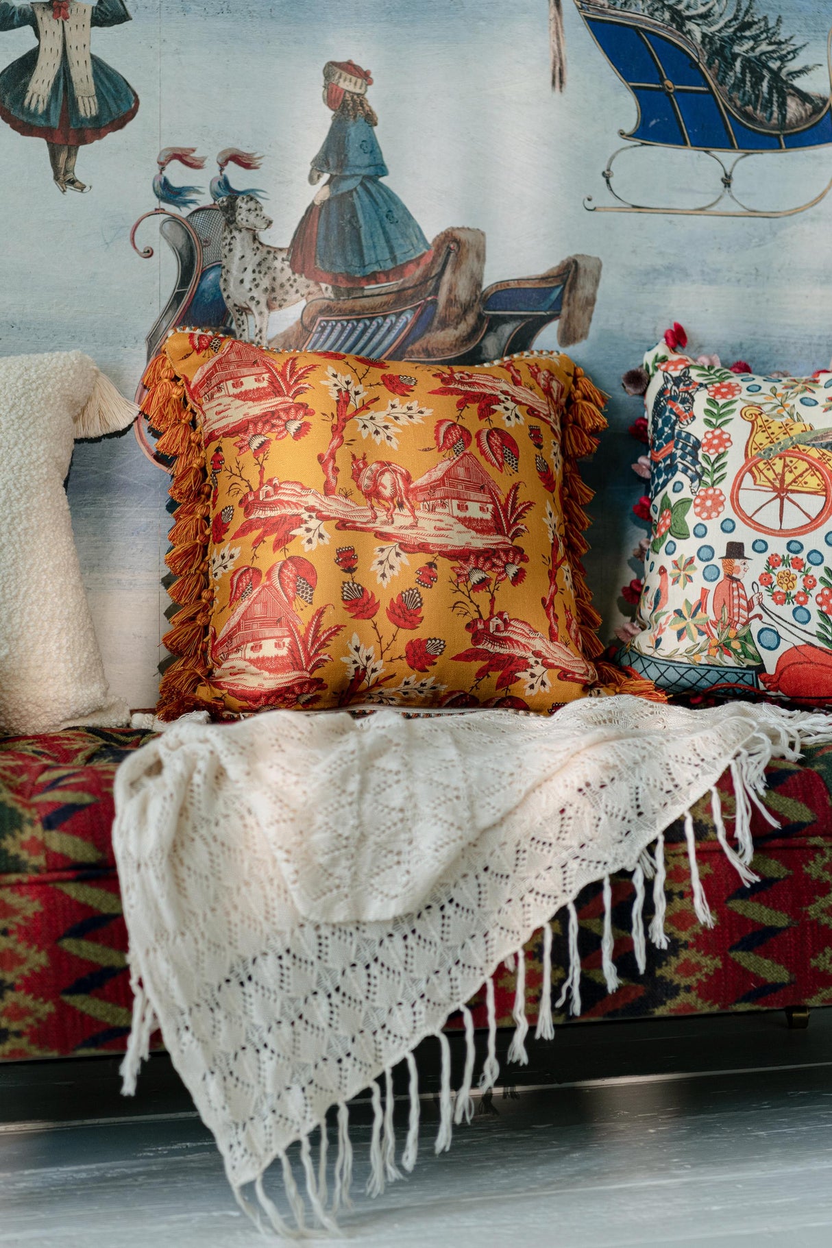 MindTheGap NAMLOS Cushions Pillow