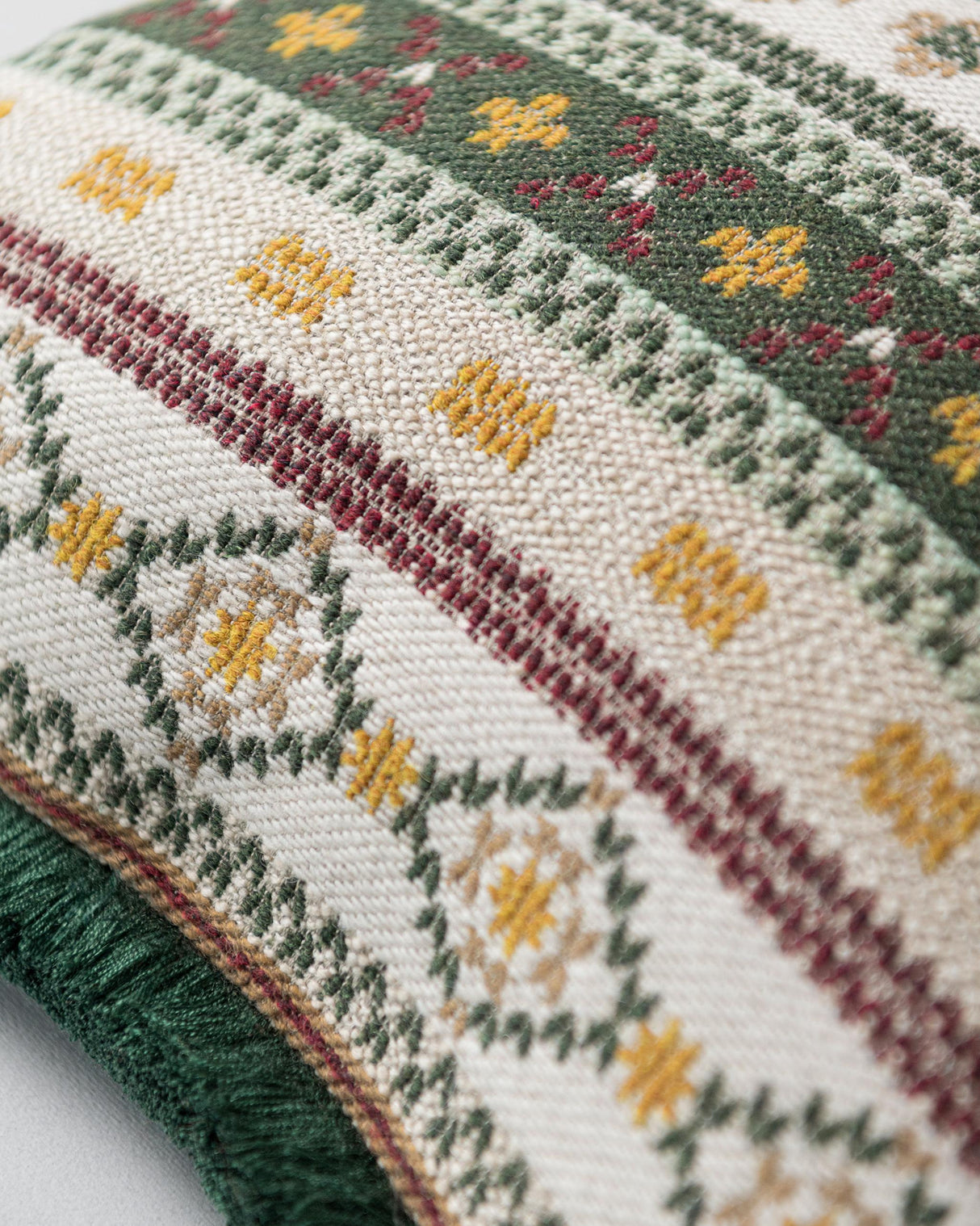 MindTheGap GAISSTEIN Cushions Pillow