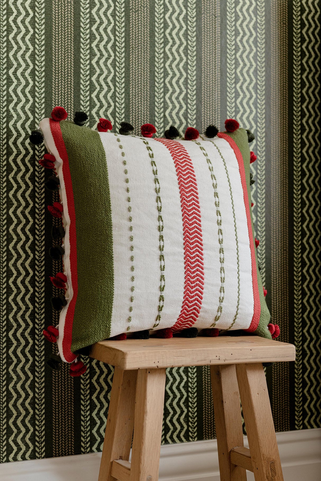 MindTheGap HANDWERKLICH Cushions Pillow