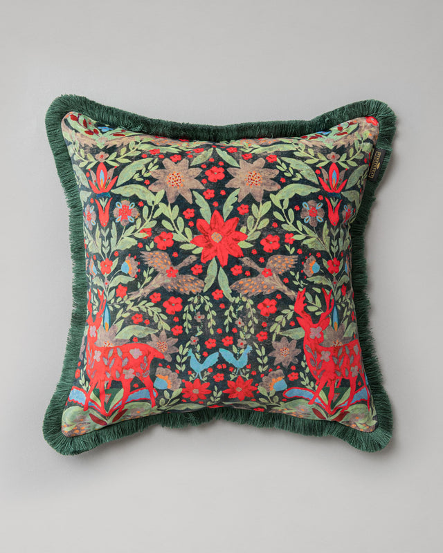MindTheGap DER KNIG Black Cushions Pillow