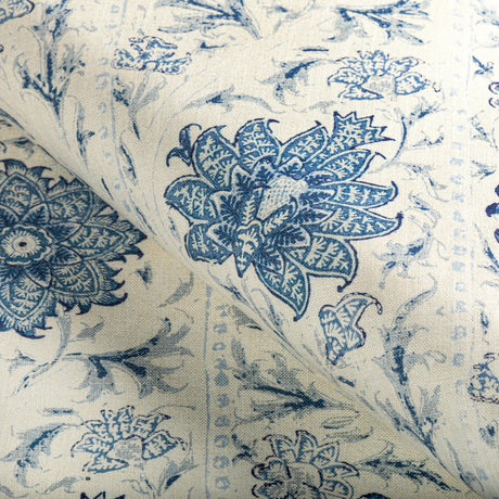 Lee Jofa CALICO VINE PORCELAIN Fabric