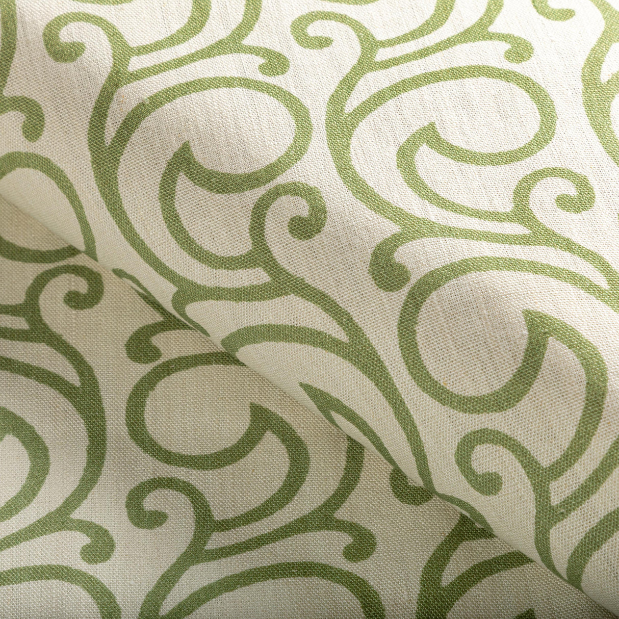 Lee Jofa SERENDIPITY SCROLL ELM Fabric