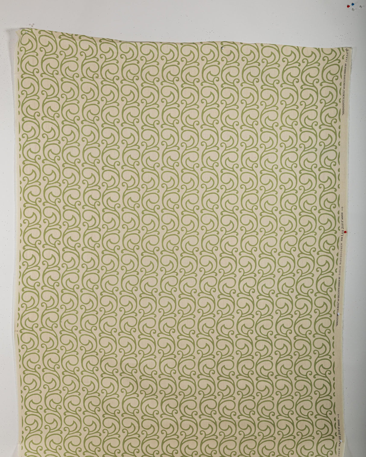 Lee Jofa SERENDIPITY SCROLL ELM Fabric