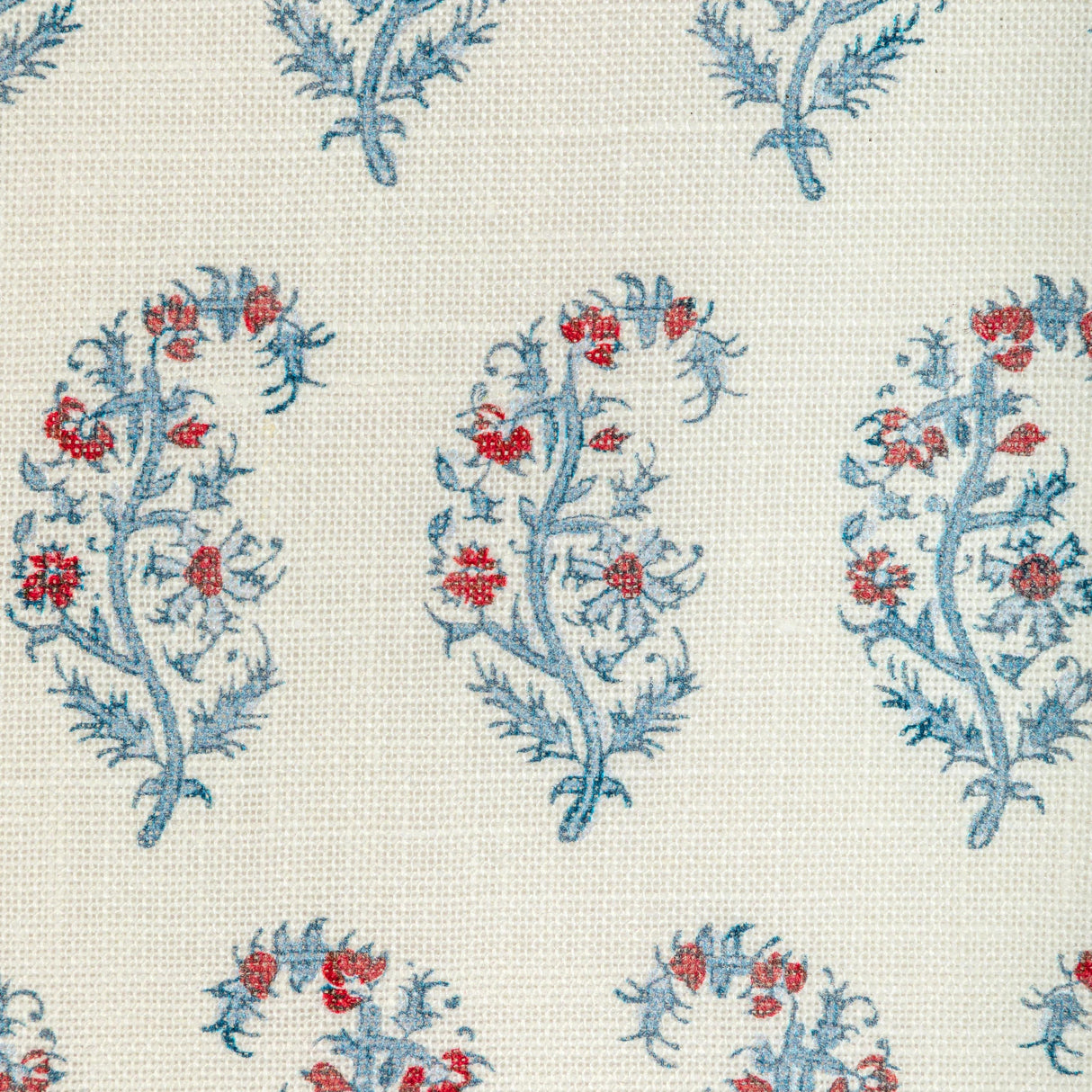 Lee Jofa INDIENNES PAISLEY BERRY Fabric