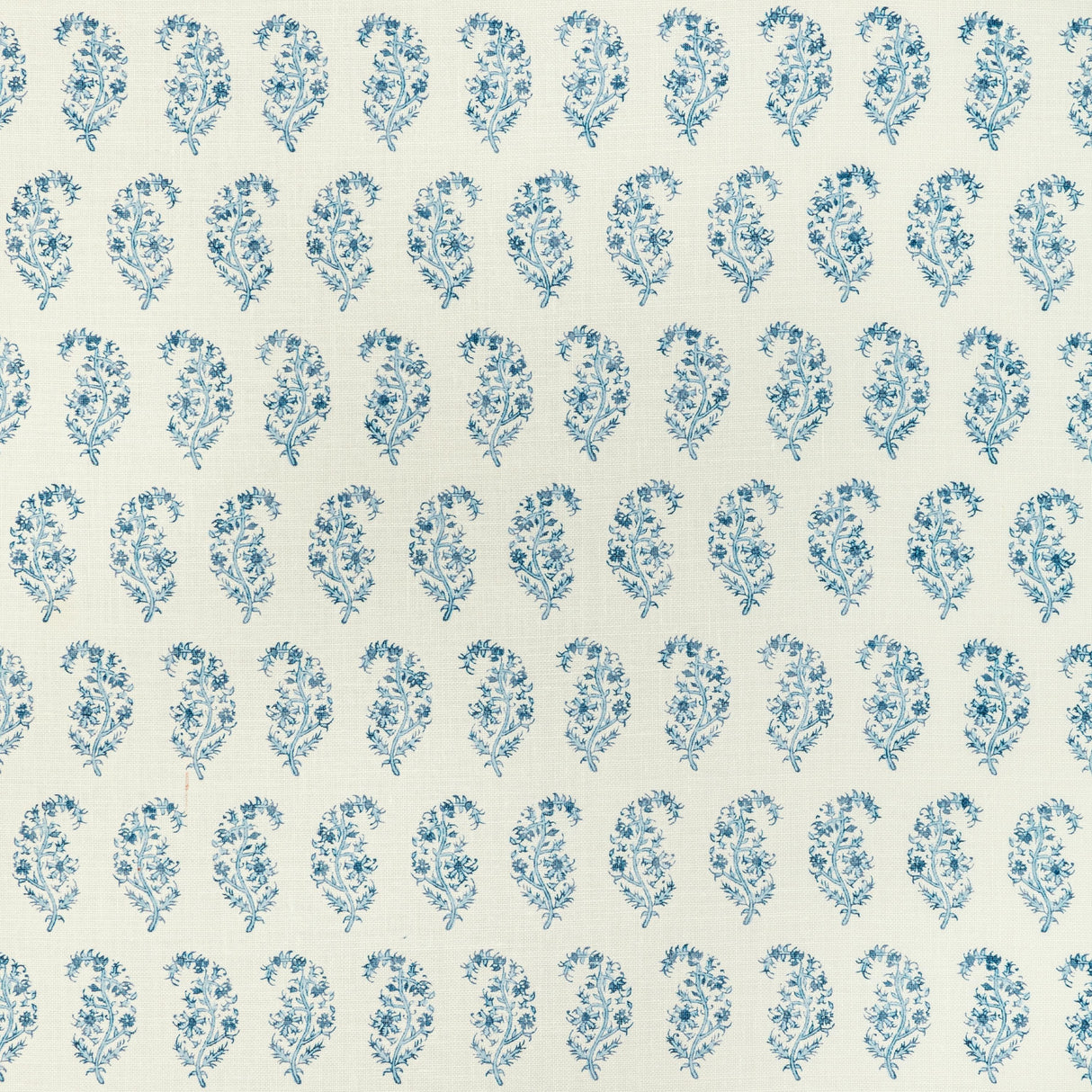 Lee Jofa INDIENNES PAISLEY DELFT Fabric