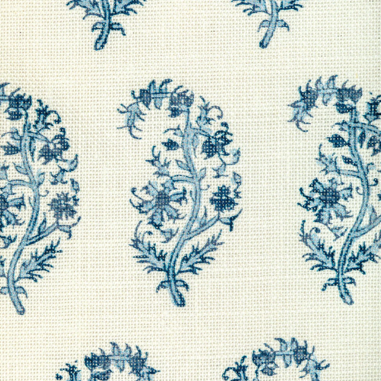 Lee Jofa INDIENNES PAISLEY DELFT Fabric