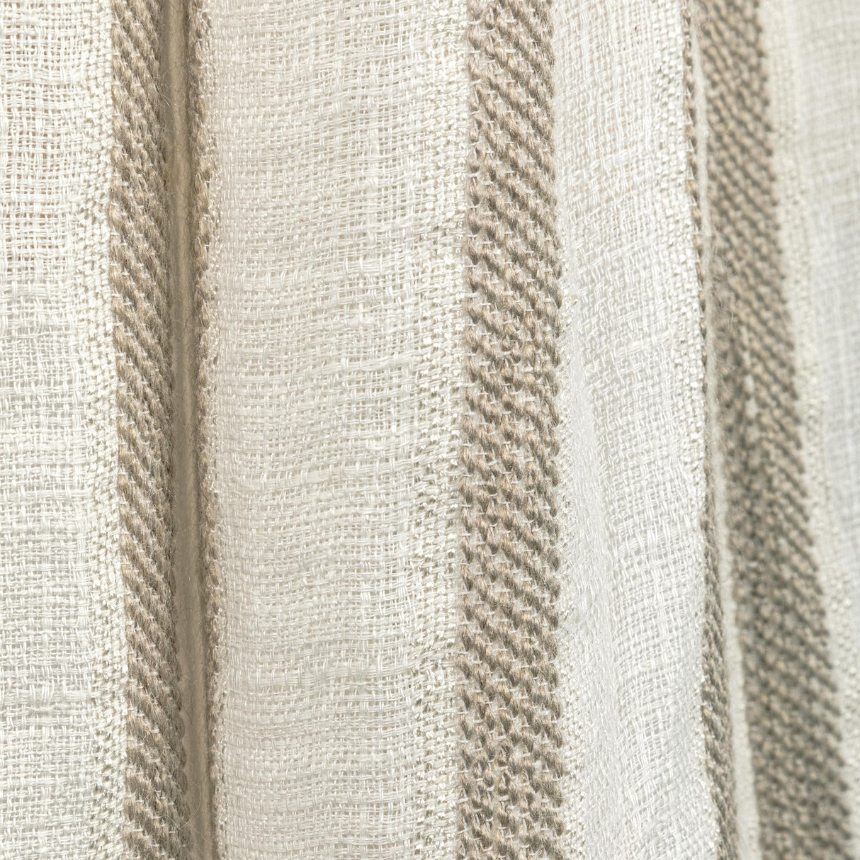 Kravet DESIGN 4915 1101 Drapery Fabric