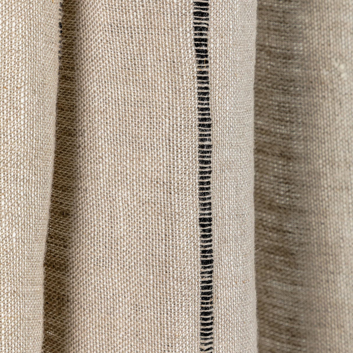 Kravet DESIGN 4926 8106 Drapery Fabric
