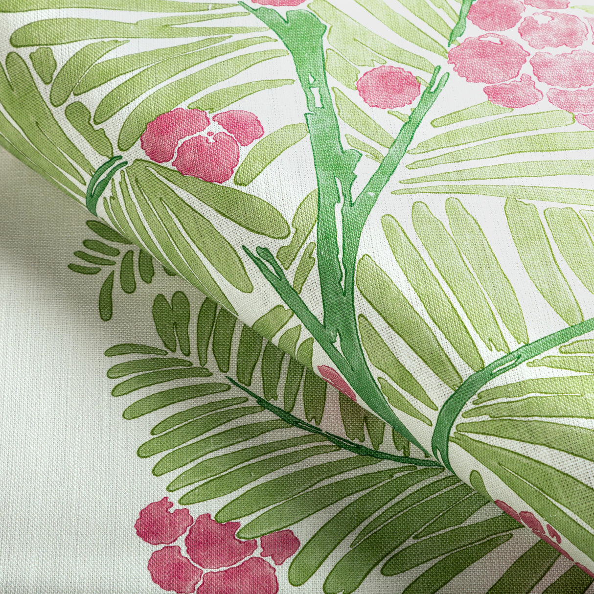 Brunschwig & Fils PALMAR PRINT SPRING Fabric