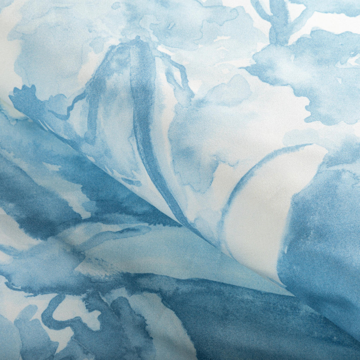 Brunschwig & Fils NOUVELLE PRINT BLUE Fabric