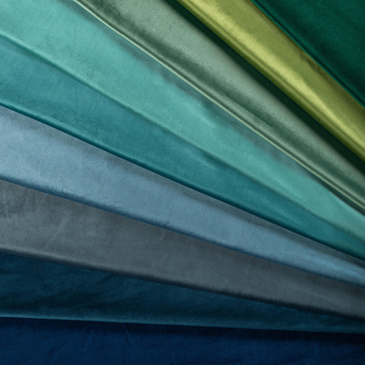 Kravet ROCCO CONTRACT POOL Upholstery Fabric