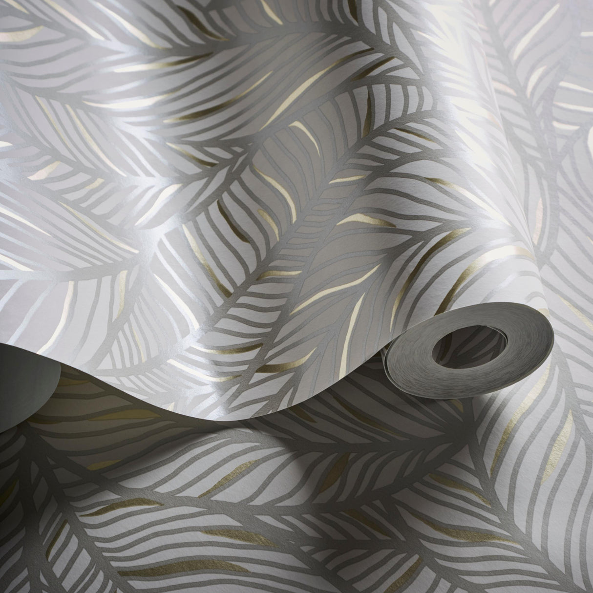 Clarke & Clarke SELVA LINEN/CHAMPAGNE WP Wallpaper