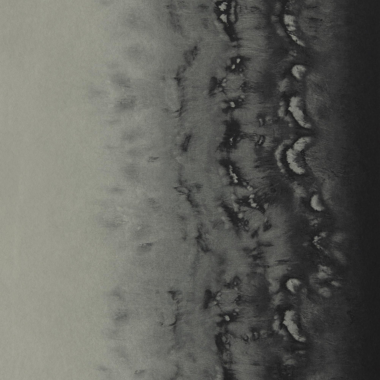 Clarke & Clarke DISPERSE SILVER WP Wallpaper