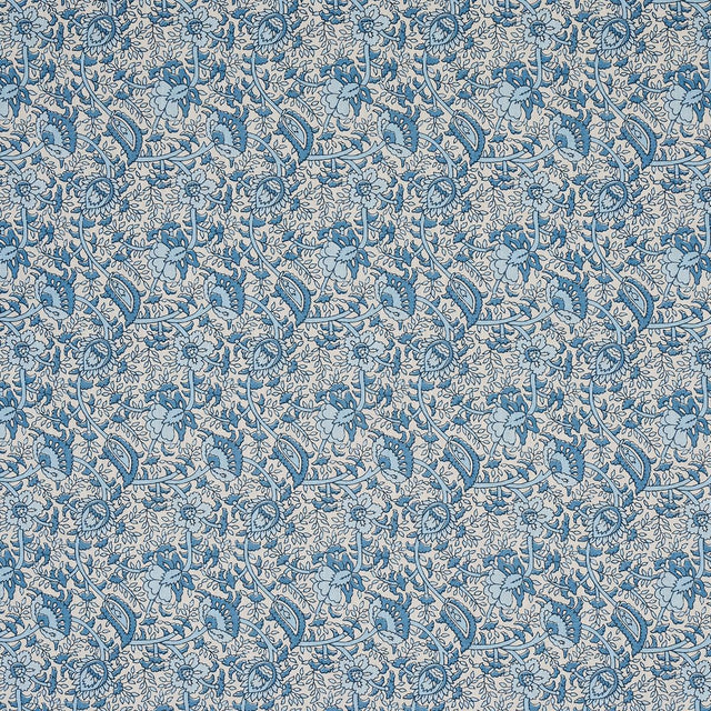 Schumacher Daisy Indoor/Outdoor Indigo Fabric